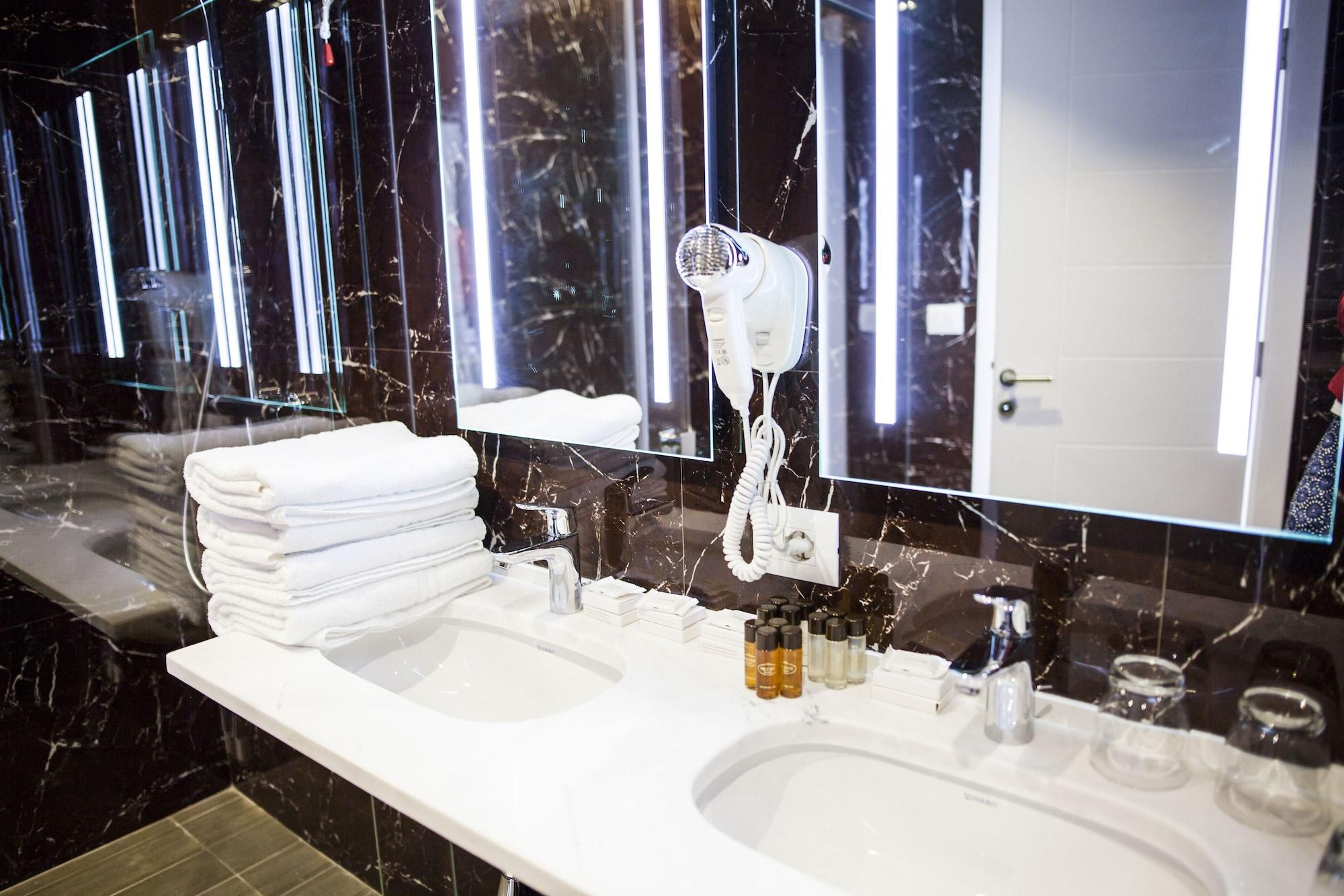 Prestige Resort Durres Qerret Zewnętrze zdjęcie